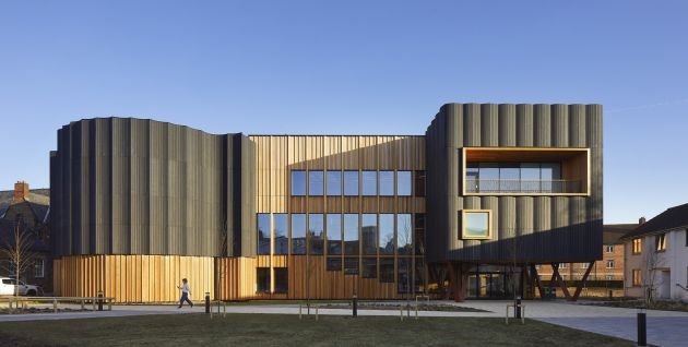 BCL timber cladding panels at York St John University